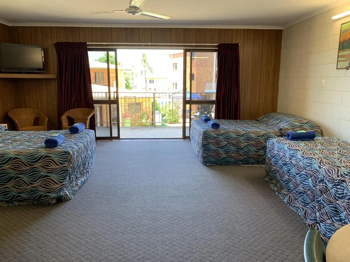 Sandpiper Motel Grasstree Beach Hotel