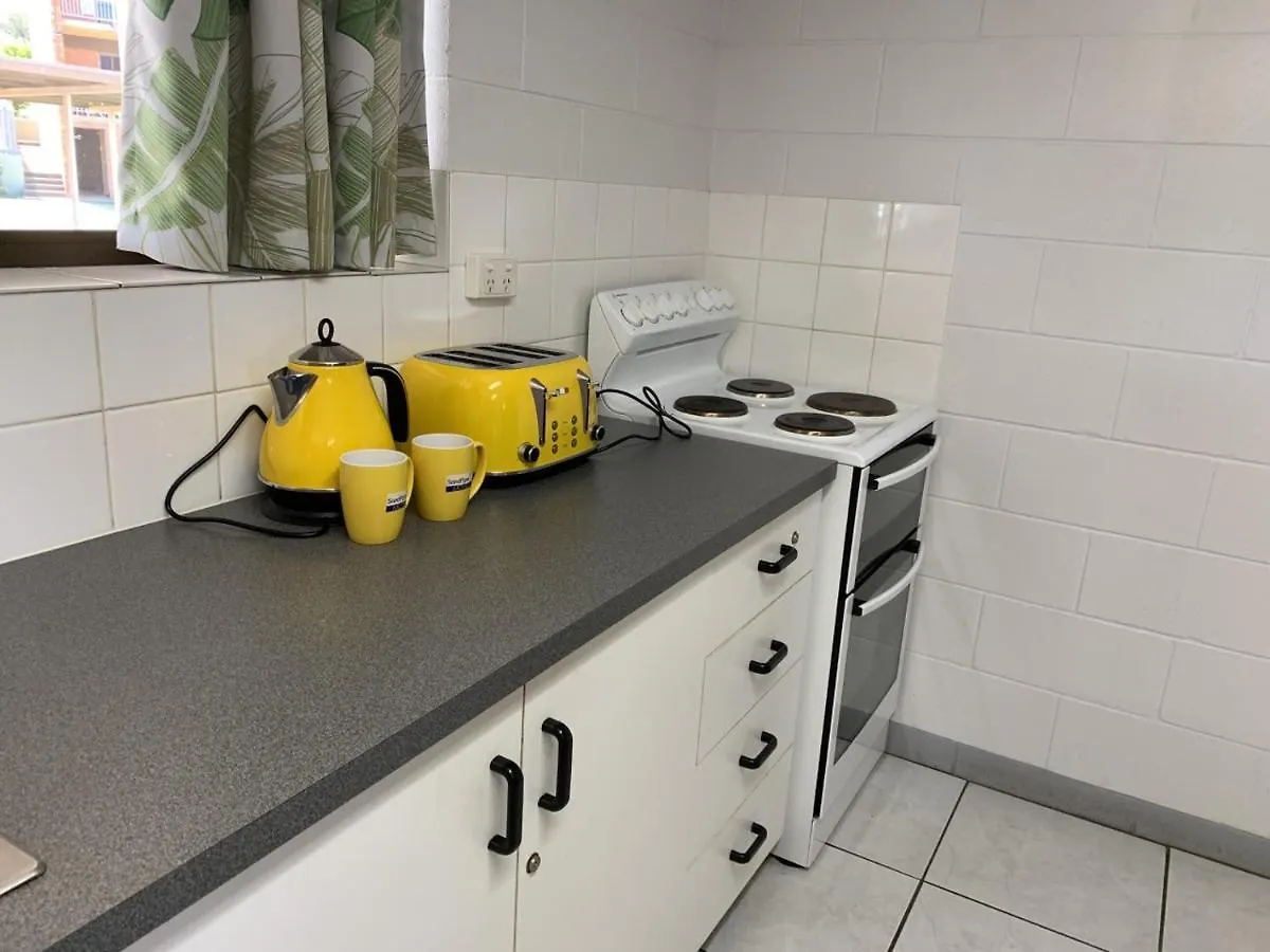 فندق Sandpiper Motel Grasstree Beach أستراليا